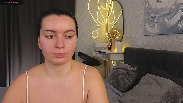 YourSweetDream  online show from 03/07/25, 08:34