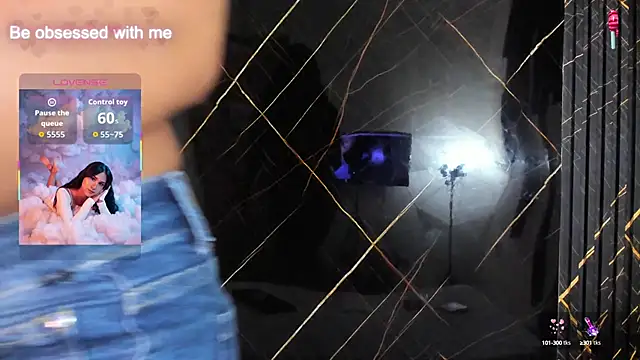 Snapshot of Kagome01 chatting on 10/15/25, 12:38 Kagome01 online show from 10/15/25, 12:38