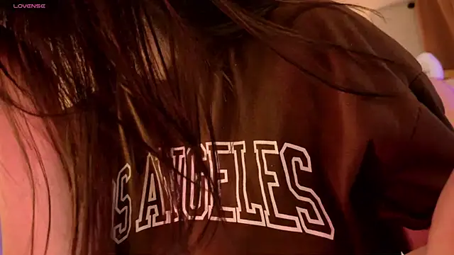 Snapshot of KaylaCollinsX chatting on 12/16/25, 12:26 KaylaCollinsX online show from 12/16/25, 12:26