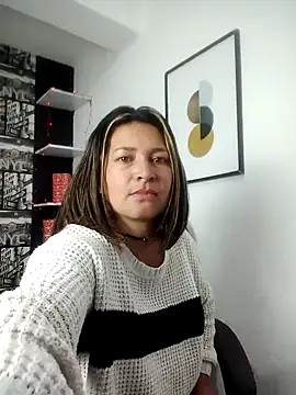 Devil Sara online show from 12/29/24, 01:17