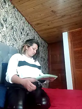 Devil Sara online show from 01/16/25, 06:14
