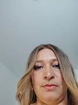Devil Sara online show from 06/16/26, 10:12