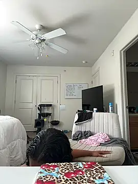 VanessaBling online show from 06/30/26, 02:40