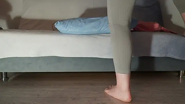 Snapshot of Fecvht45 chatting on 10/30/25, 01:34 Fecvht45 online show from 10/30/25, 01:34