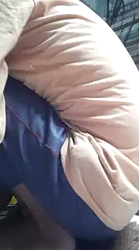 Snapshot of Burhade-- chatting on 01/01/25, 12:53 Burhade-- online show from 01/01/25, 12:53