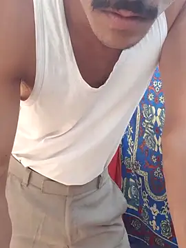 Snapshot of Burhade-- chatting on 01/10/25, 05:47 Burhade-- online show from 01/10/25, 05:47