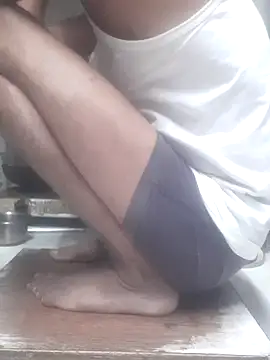 Snapshot of Burhade-- chatting on 09/12/25, 10:21 Burhade-- online show from 09/12/25, 10:21