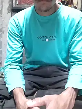 Snapshot of Burhade-- chatting on 09/25/25, 10:46 Burhade-- online show from 09/25/25, 10:46