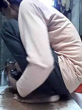 Snapshot of Burhade-- chatting on 10/08/25, 01:47 Burhade-- online show from 10/08/25, 01:47