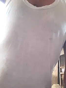 Snapshot of Burhade-- chatting on 10/13/25, 11:43 Burhade-- online show from 10/13/25, 11:43