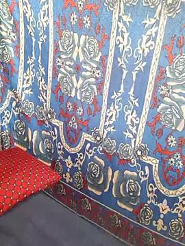 Snapshot of Burhade-- chatting on 10/19/25, 05:19 Burhade-- online show from 10/19/25, 05:19