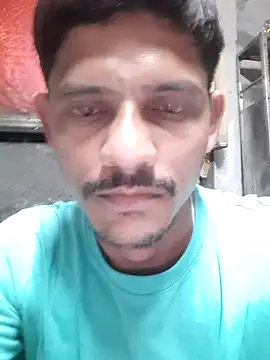 Snapshot of Burhade-- chatting on 10/20/25, 09:59 Burhade-- online show from 10/20/25, 09:59