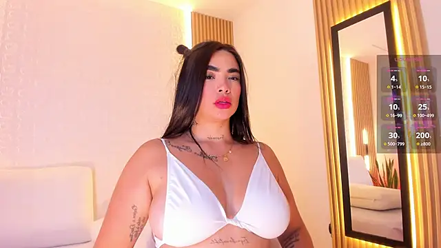 alyssa vargas online show from 10/29/25, 03:53