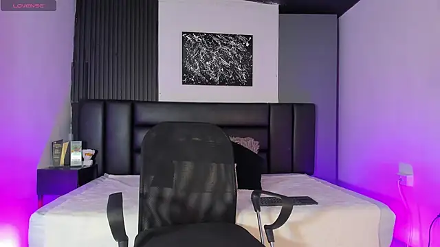 Snapshot of Jotastevensxx chatting on 03/12/25, 11:53 Jotastevensxx online show from 03/12/25, 11:53