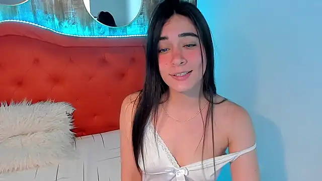 Emma Sophia2 online show from 01/03/25, 09:15