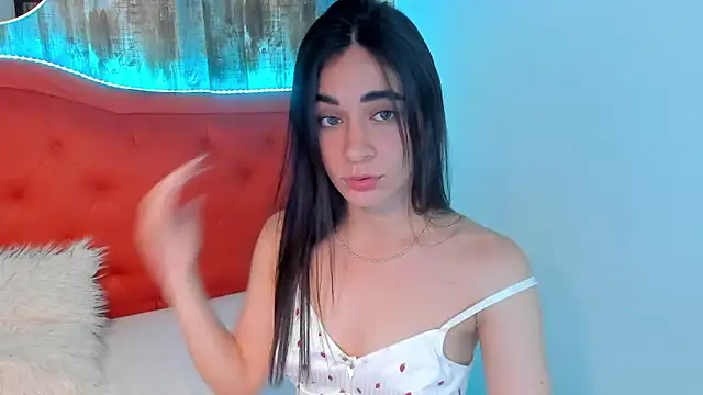 Emma Sophia2 online show from 01/19/25, 09:45