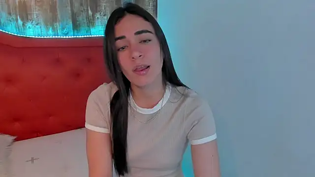 Emma Sophia2 online show from 03/20/25, 04:18