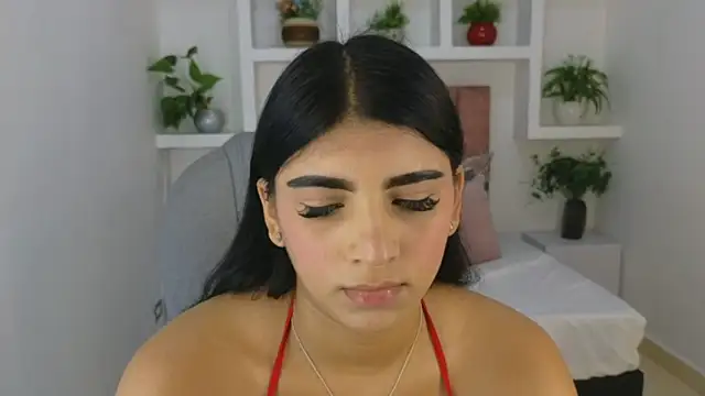 maiaa ruiz online show from 06/12/26, 01:21