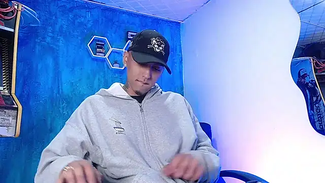 Liam lee online show from 01/24/25, 12:31