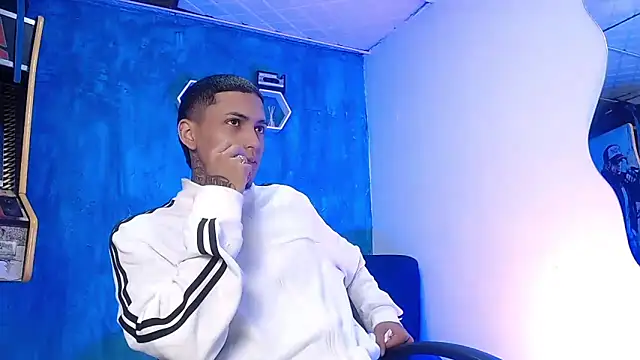 Liam lee online show from 02/14/25, 12:47