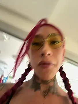 Juana 777 online show from 07/28/26, 10:09