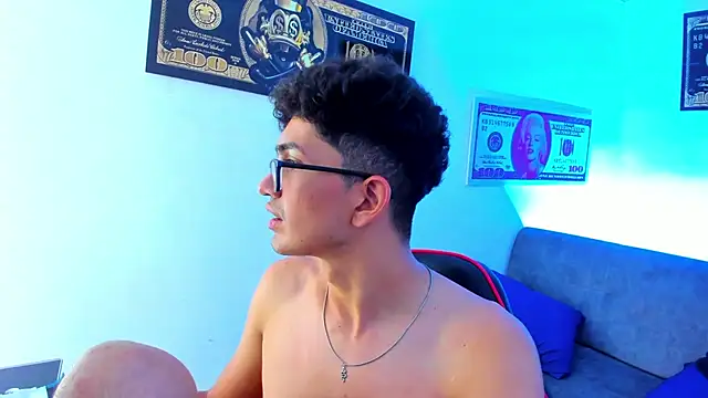 TylerWhite  online show from 01/07/25, 08:56
