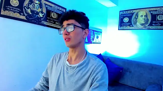 TylerWhite  online show from 01/08/25, 05:59
