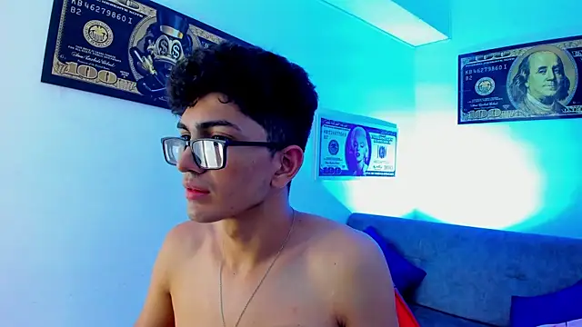 TylerWhite  online show from 01/09/25, 08:55