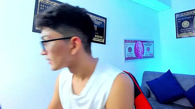 TylerWhite  online show from 01/19/25, 06:09