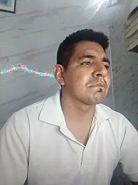 latino17 online show from 07/28/26, 08:34