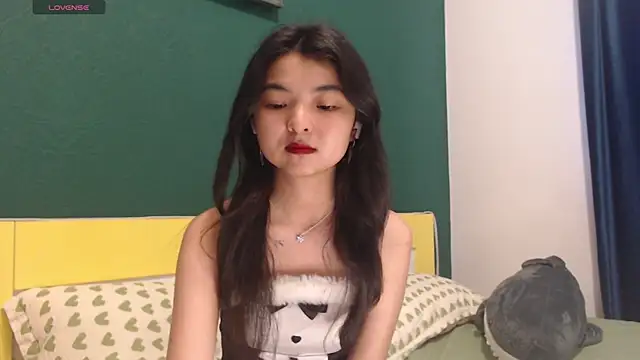 Shy Kira online show from 06/08/26, 08:48