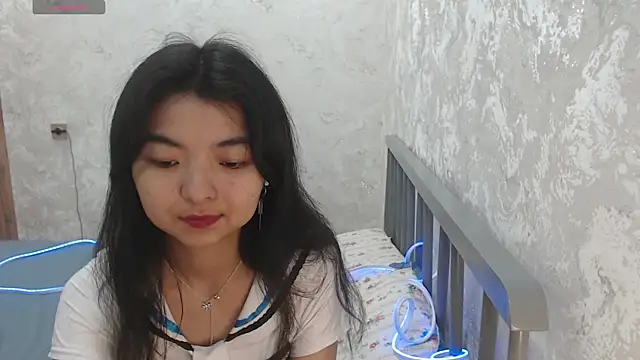 Shy Kira online show from 07/01/26, 08:49