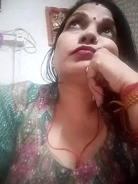 Snapshot of sakshisutra chatting on 11/18/25, 12:42 sakshisutra online show from 11/18/25, 12:42