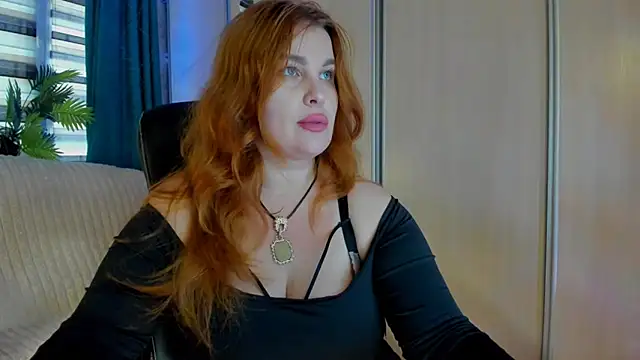 CoraSwon online show from 07/25/26, 03:53