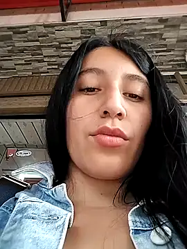 Nathalia-001 online show from 01/28/25, 08:47