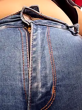 Nathalia-001 online show from 09/09/25, 02:38