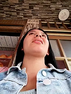 Nathalia-001 online show from 09/12/25, 02:28