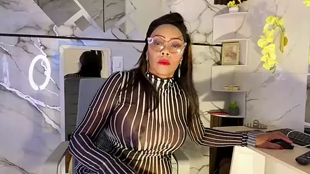 AmberNix online show from 07/21/26, 01:46