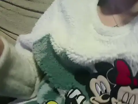 Snapshot of ForeversweetXX chatting on 12/18/24, 10:57 ForeversweetXX online show from 12/18/24, 10:57