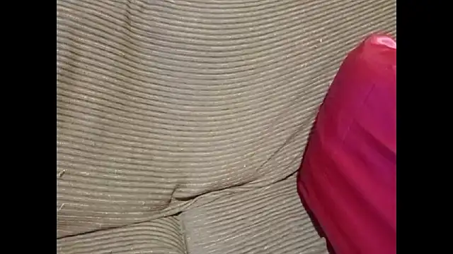 Snapshot of ForeversweetXX chatting on 09/12/25, 10:32 ForeversweetXX online show from 09/12/25, 10:32