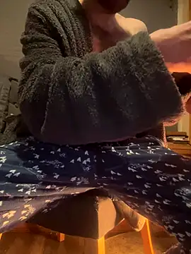 BigDEZZZzz online show from 12/05/24, 01:03