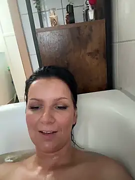 Off  Melonenmandy online show from 06/15/26, 02:19