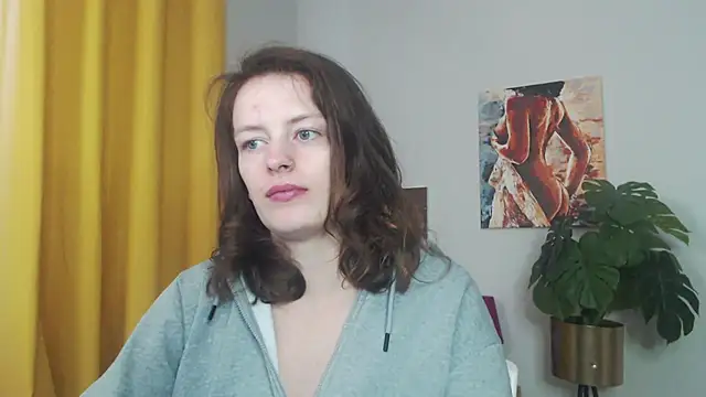 Snapshot of juicyNadine chatting on 10/18/25, 07:20 juicyNadine online show from 10/18/25, 07:20