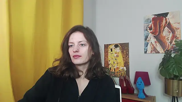 Snapshot of juicyNadine chatting on 10/20/25, 04:46 juicyNadine online show from 10/20/25, 04:46