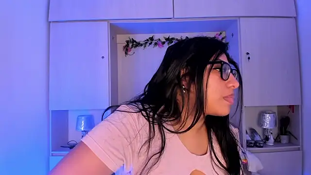 CANDYGABYY online show from 05/11/26, 07:55