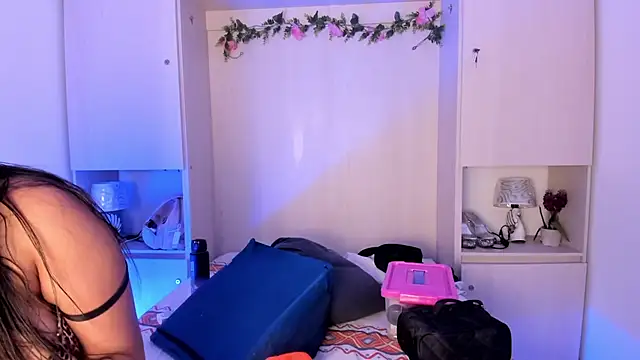 CANDYGABYY online show from 06/30/26, 08:21