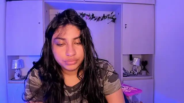 CANDYGABYY online show from 07/17/26, 08:03