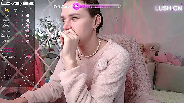 Bella  Swoon online show from 10/09/25, 02:20