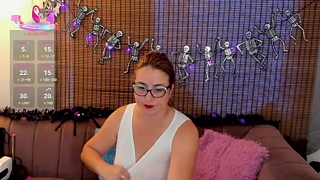 ariana cross online show from 10/07/25, 12:35