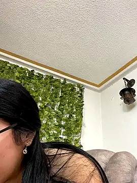 Snapshot of SaritaHot_69 chatting on 12/07/24, 06:37 SaritaHot 69 online show from 12/07/24, 06:37